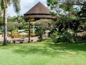 Safari Park Hotel & Casino