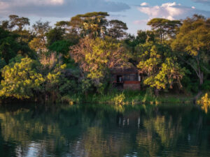 Chundukwa River Lodge