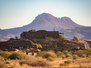 Doro Nawas Camp