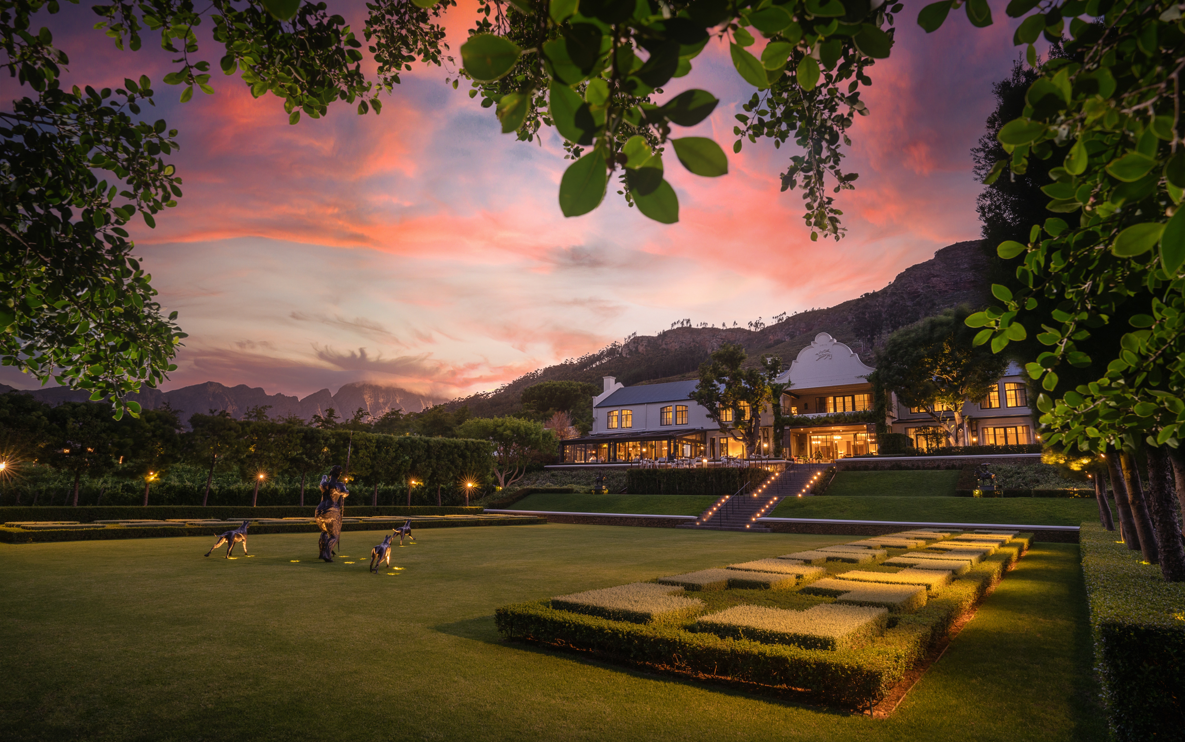 Leeu Estate in Franschhoek in sunset