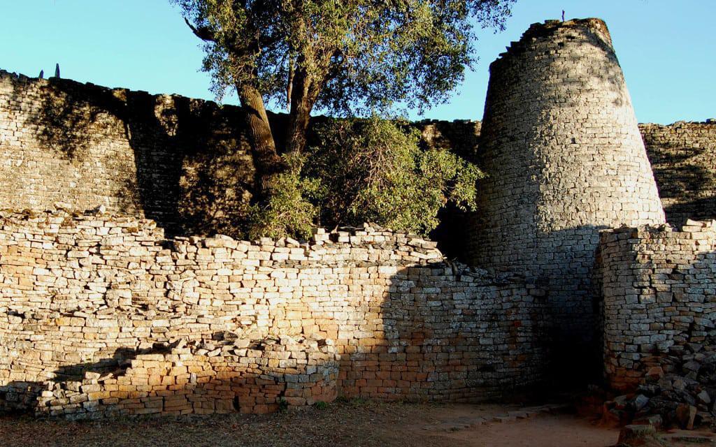 Zimbabwe-Ruins